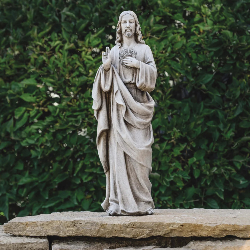 Joseph’s Studio Sacred Heart of Jesus Garden Statue
