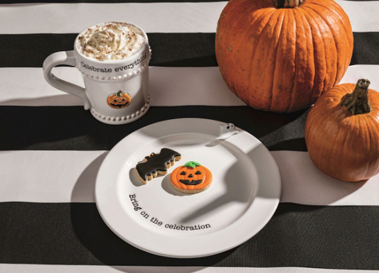 Simply Charming Holiday Mug Set