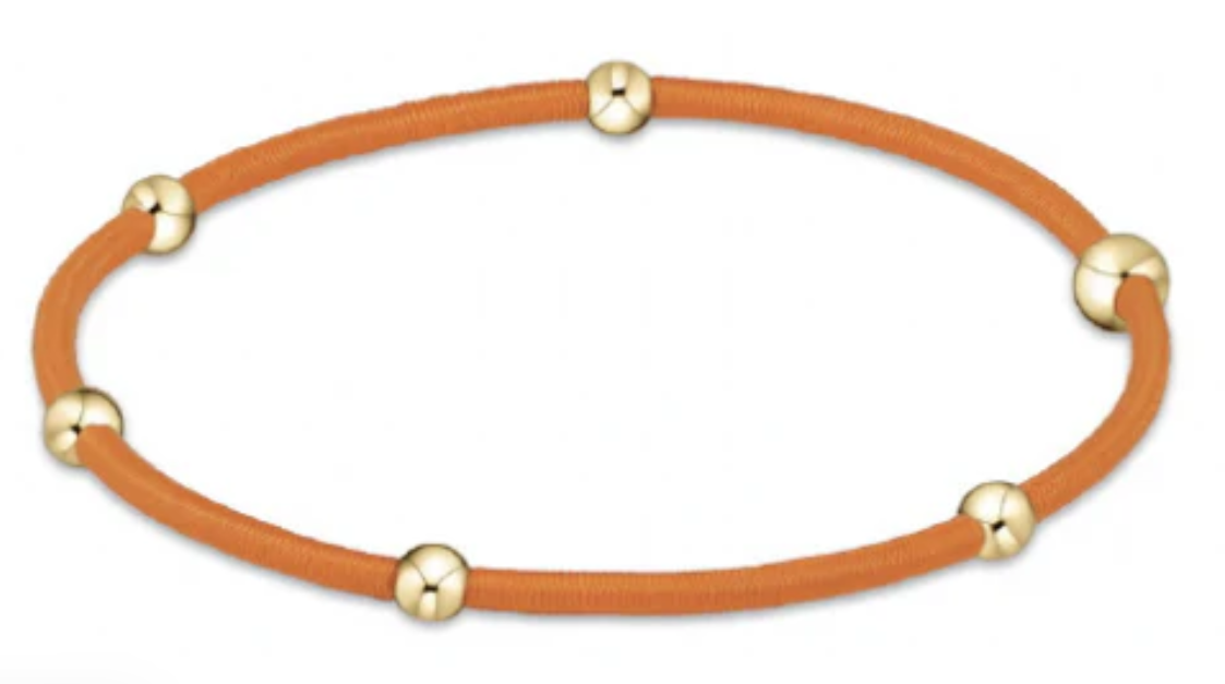 "e"ssentials - Orange