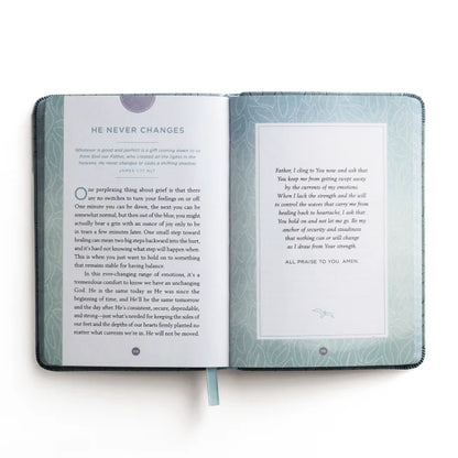 Daily Prayers for Grieving Hearts Book