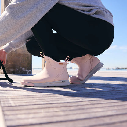Women's Ankle Deck Boot Sport - Blush Peach
