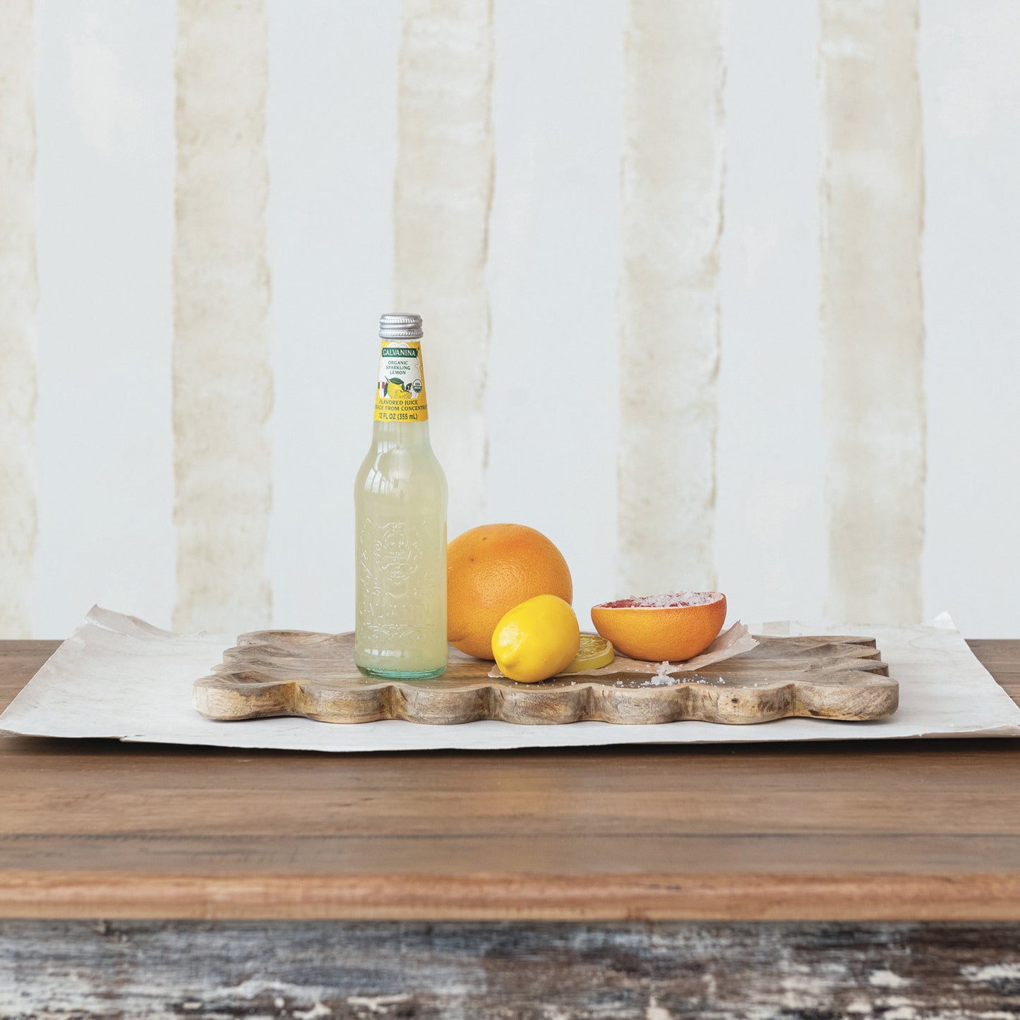 Mango Wood Tray with Scalloped Edge