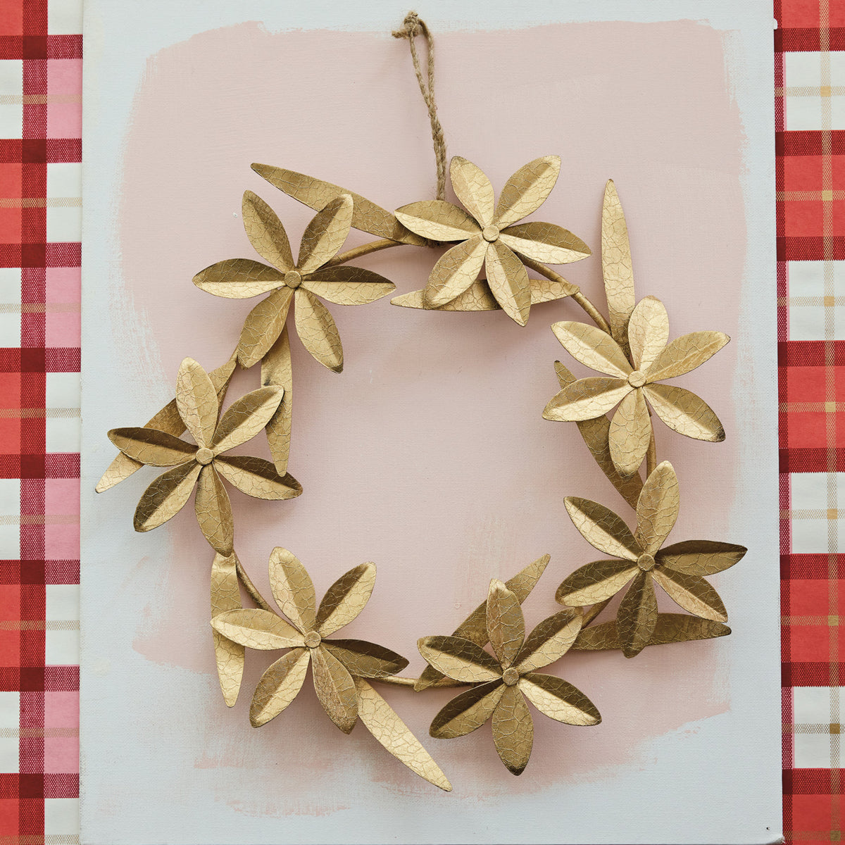 14" Round Metal Flowers Wreath, Antique Gold Finish
